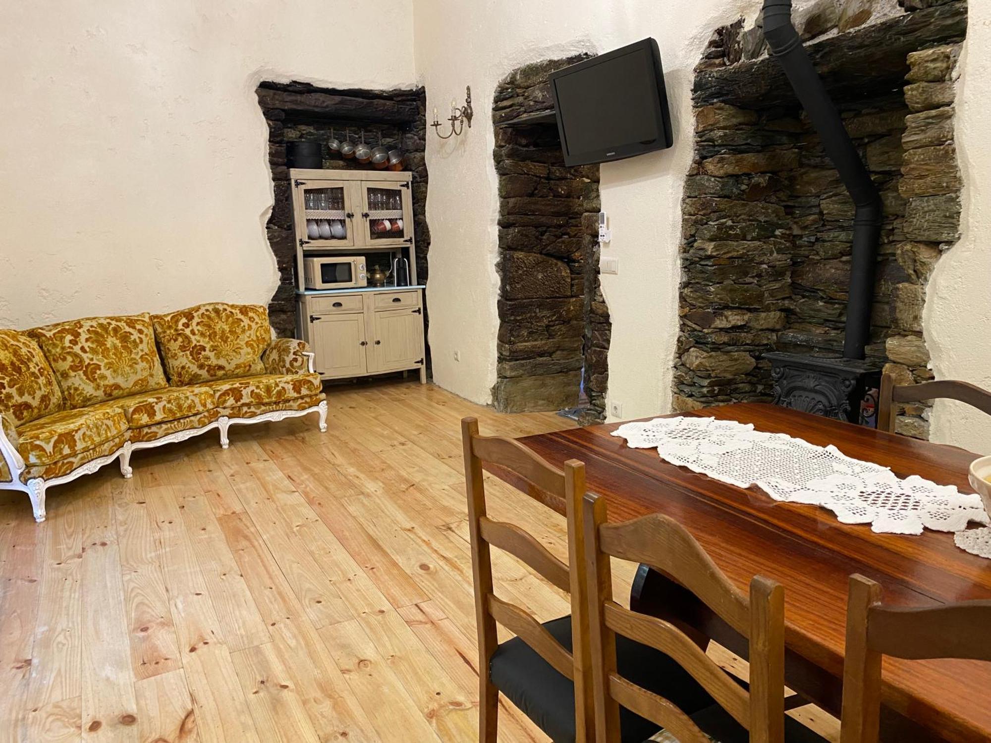 Riba Loivos Village - Casa C - T3 Casal de Loivos Extérieur photo